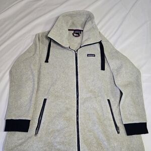 Patagonia Women's Large Shearling Jacket Full Zip Cream Cozy Warm Worn Wear